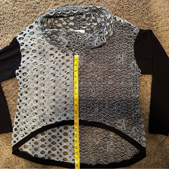 Joseph Ribkoff Size 12 Top - Picture 6 of 7